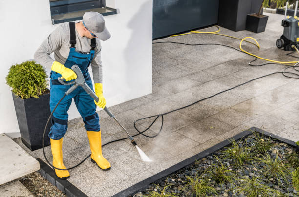 Best Concrete Pressure Washing  in Bath, MI